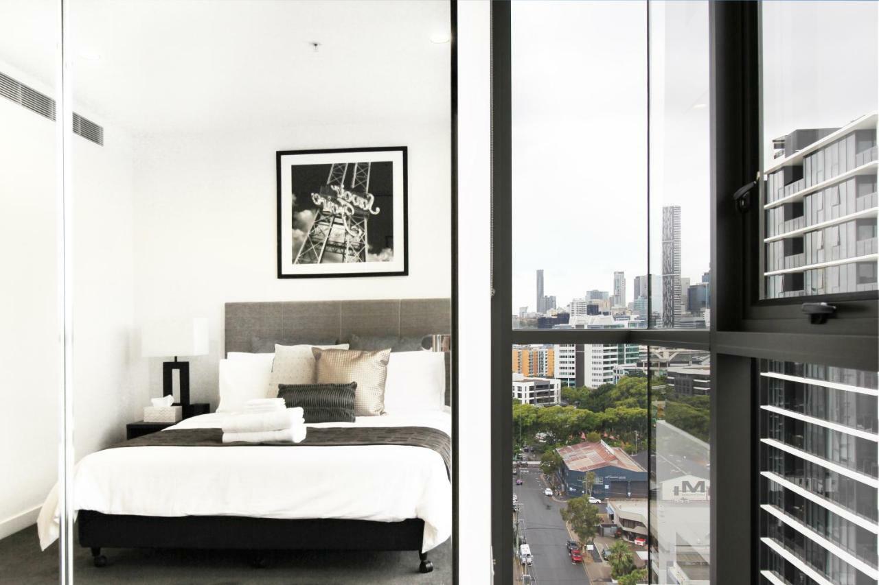 Hearty Milton Apartments Brisbane Exterior photo